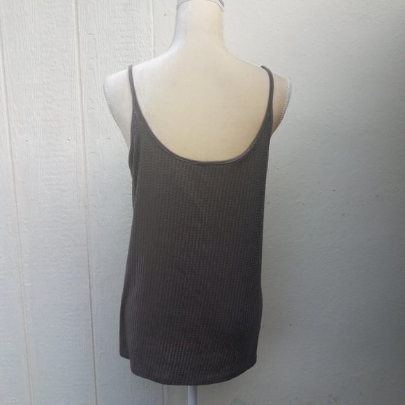 Vince sequined tank top size medium - Picture 3 of 5